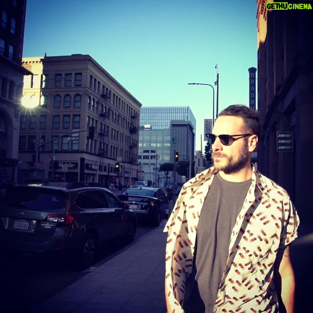 Jean-Baptiste Toussaint Instagram - La deuxième vidéo tournée à Los Angeles est en ligne. J’y effectue une petite balade dans des films cultes. Los Angeles, California