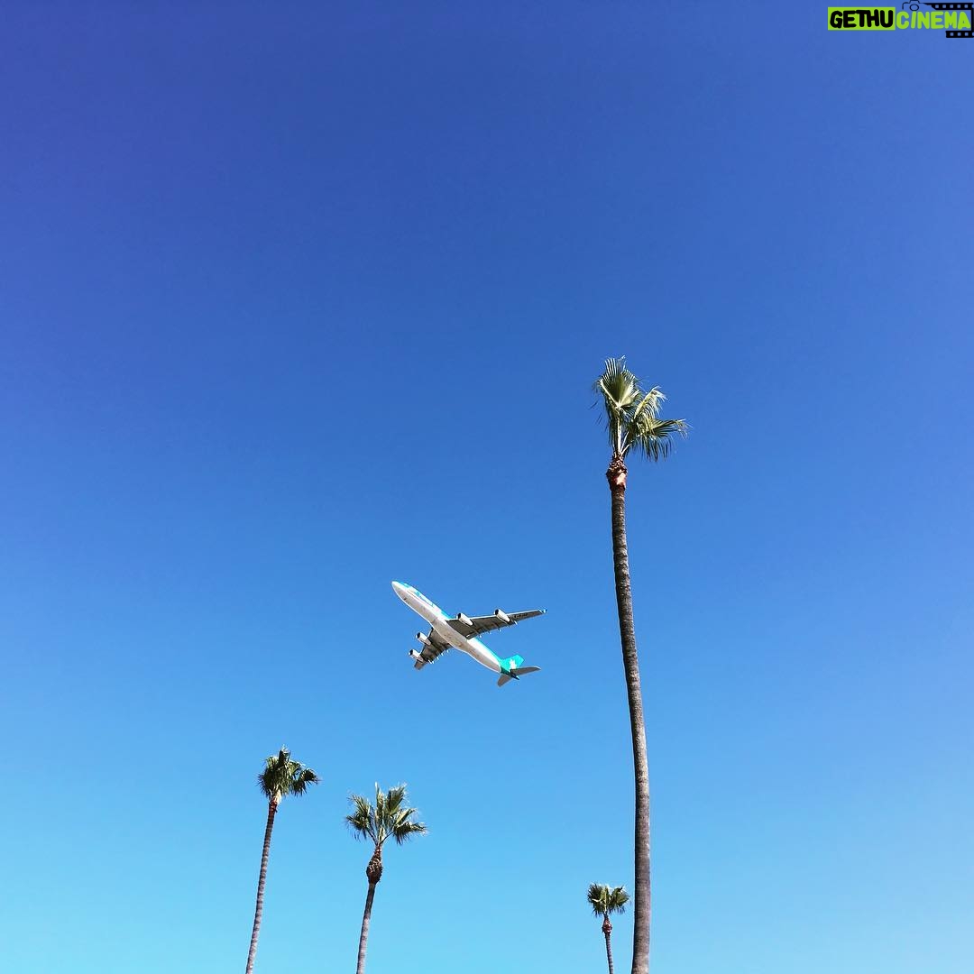 Jean-Baptiste Toussaint Instagram - Bye bye L.A Retour à Paris. Hâte de vous montrer ce qu’on a filmé ici. Los Angeles, California