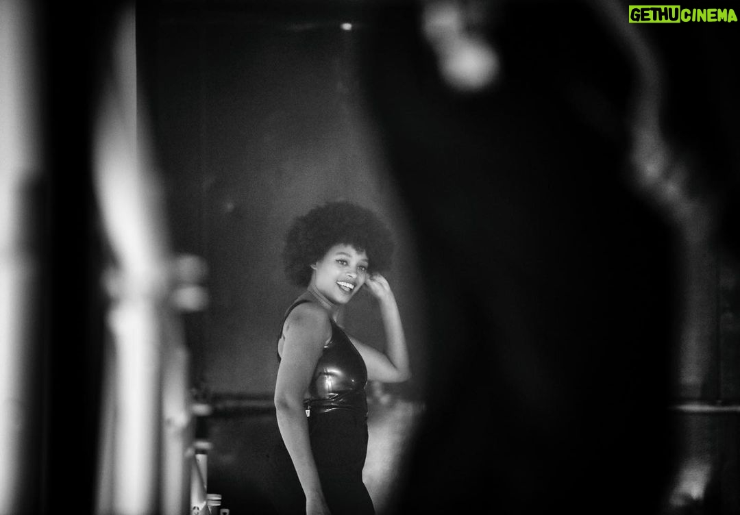 Jeanne Added Instagram - ON TOUR EVERYWHERE 🖤 merci @ben.pii pour les photos 🖤