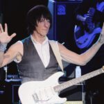 Jeff Beck Instagram - #Twodays to go… Which guitars do you want to see on stage with me and @TheRealBuddyGuy #Tour #JeffBeck #BuddyGuy #concert #kickoff