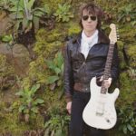 Jeff Beck Instagram - Who is ready to ROCK? Loud Hailer to be released tomorrow! #LoudHailer #JeffBeckMusic #albumrelease