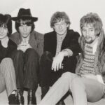 Jeff Beck Instagram - The Jeff Beck Group – 1968 #jeffbeckgroup #rodstewart #mickeywaller #ronwood #music #guitarist