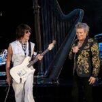 Jeff Beck Instagram - More shots from the @hollywoodbowl show, including a backstage shot of Jeff, @sirrodstewart, and Johnny Depp! 📸: @rosshalfin Hollywood Bowl