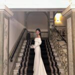 Jennie Kim Instagram - A huge honor to receive the Honorary MBEs and attend the South Korea-UK State Banquet at the Buckingham Palace🎖️💂‍♀️