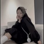 Jennie Kim Instagram - @tamburinsofficial #탬버린즈 #PUMKINI