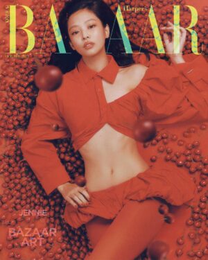 Jennie Kim Instagram - ☁️🍒☁️🍒@harpersbazaarkorea @jacquemus @studio.parkjongha