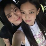 Jennie Kim Instagram - Met Life Stadium ⛈ Thank you for partying with us in the rain. Perfect way to kick off our encore in the U.S.💌