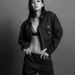 Jennie Kim Instagram - @calvinklein