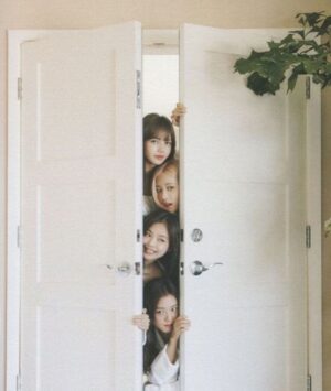 Jennie Kim Instagram - 7 Years with @blackpinkofficial 🤍 I love us I love Blackpink I love Blinks.