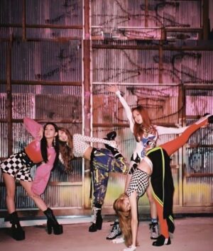 Jennie Kim Instagram - 7 Years with @blackpinkofficial 🤍 I love us I love Blackpink I love Blinks.
