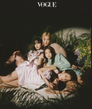 Jennie Kim Instagram - 7 Years with @blackpinkofficial 🤍 I love us I love Blackpink I love Blinks.