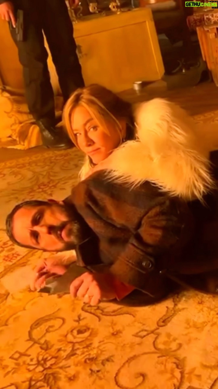 Jennifer Aniston Instagram - Little MM2 BTS🏝️🪓🇫🇷❤️