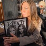 Jennifer Aniston Instagram - We. are. BACK! 🥳 Season 2 of @themorningshow is here and we’re excited to hand it over to you. In the meantime…a little iPhone drop for your entertainment ❤️👈🏼And yes. Alex gets a dog. FINALLY 🥰🐾👊🏼But that’s just the beginning…