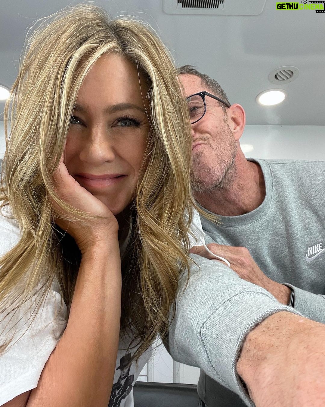 Jennifer Aniston - 4.5 Million Likes - Aaand, we’re back... 🤩🎬