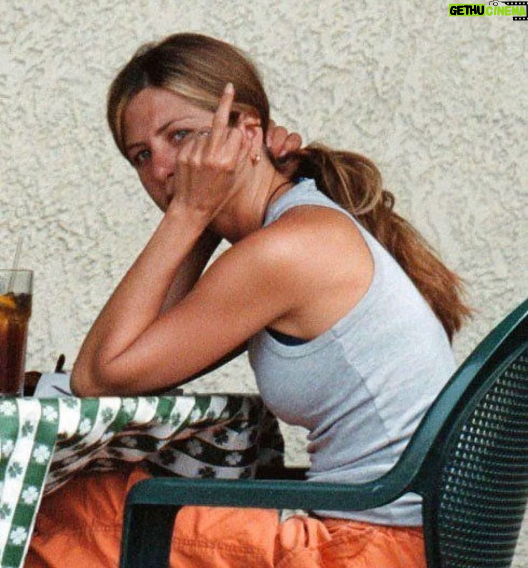 Jennifer Aniston - 7.3 Million Likes - Dear Covid...
You can kindly F@!k off now thank you BYE 👋🏼🖕🏼☹️