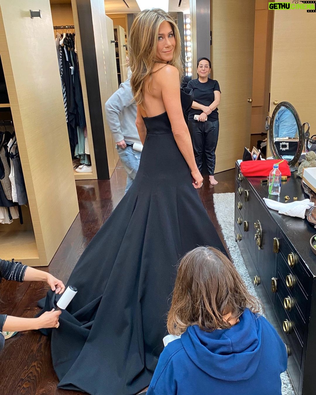 Jennifer Aniston - 7.3 Million Likes - Last night.
My little women. Supported me all night. (Had enough room for them and then some under that gown 🥳) Thank you @Dior for this stunning piece of art 🖤