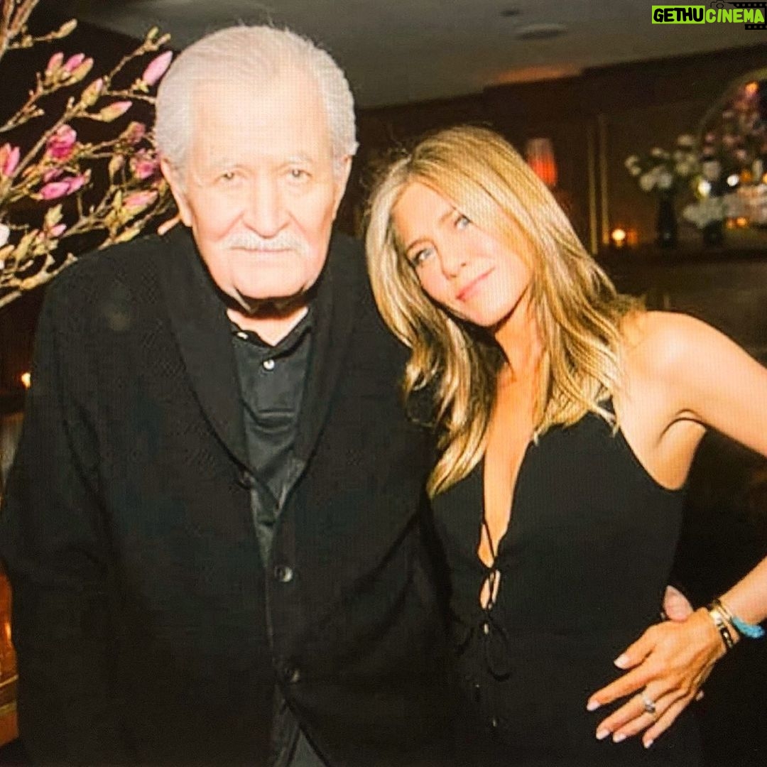Jennifer Aniston - 5 Million Likes - Christmas with one of my creators.
Then and now #TBT
Love you, papa ❤️