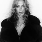Jennifer Aniston Instagram - @carineroitfeld this was a dream come true to work with you 😘 And the incredible @zoeygrossman 📸❤️ The ridiculously talented hair and makeup team…. @mrchrismcmillan and @georgieeisdell.