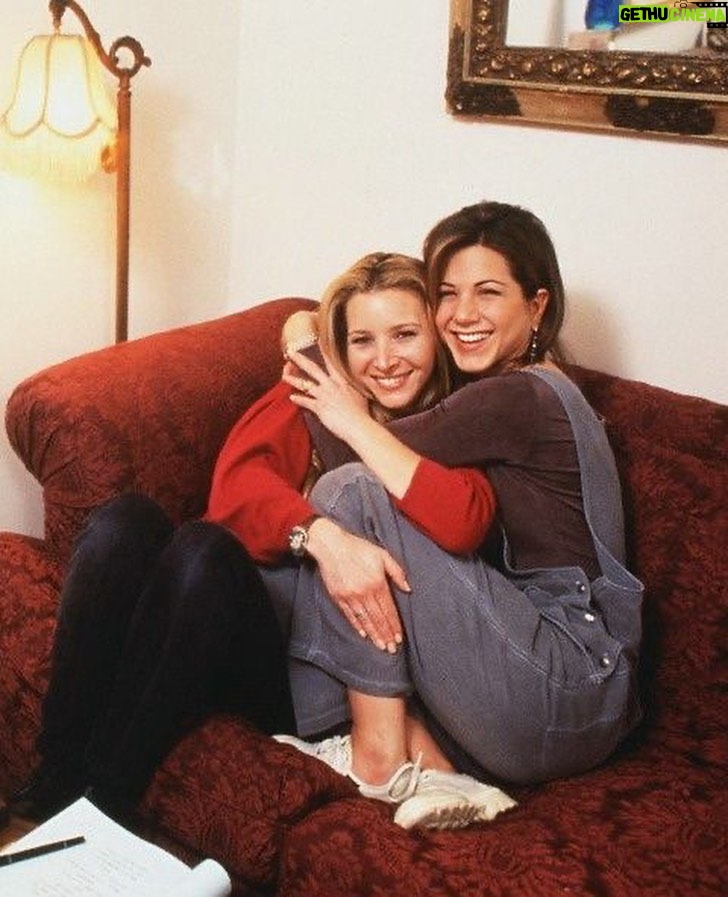 Jennifer Aniston - 5 Million Likes - Please join me in celebrating one of my favorite people on the planet. LISA KUDROW!! 🎈🥳 She’s been my friend and my family for nearly 30 incredible years. I cherish you…I love you, my sweet Floosh. One of the most talented comedians/actors I’ve had the great honor to work with for all these glorious years and more to come!
Happy Lisa’s Birthday! ❤️🤸♀️