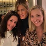 Jennifer Aniston Instagram - Please join me in celebrating one of my favorite people on the planet. LISA KUDROW!! 🎈🥳 She’s been my friend and my family for nearly 30 incredible years. I cherish you…I love you, my sweet Floosh. One of the most talented comedians/actors I’ve had the great honor to work with for all these glorious years and more to come! Happy Lisa’s Birthday! ❤️🤸‍♀️