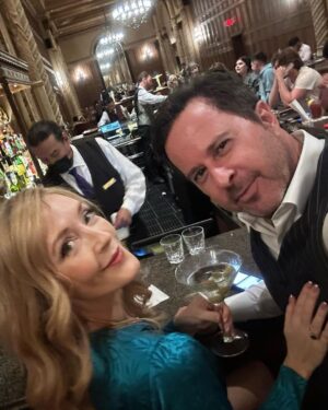 Jennifer Finnigan Instagram - Date night 🩵 @jonnysilverman we clean up ok 😙 #datenight #martinis