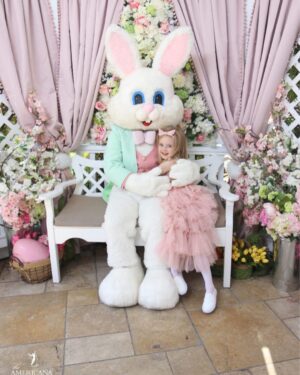 Jennifer Finnigan Instagram - Happy Easter and Passover cuties!!!!!!!! Sending lots of Bunny Love to everyone out there 💕💕🐰🐰!!!