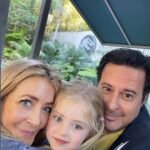 Jennifer Finnigan Instagram - So grateful for my little fam today. Had the greatest day at EJ’s first theme park yesterday!!! She was so brave!!! Happy Thanksgiving to you and yours, may your holiday be filled with love and health and joy and laughter!!!!! 🦃🍁 🥧 🧡💛🤎 #happythanksgiving Universal Studios Hollywood