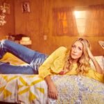 Jennifer Finnigan Instagram - Lidia is in for the ride of her life this summer……this season is all sexy, crime-y, and family chaos-y as per usual……SEASON 2 PREMIERES TONIGHT!!!!!!!!!!! 9PM!!!!! Finally!!!!!! Or watch NOW on CBC Gem (it just dropped) @moonshineseries @cbcgem @eone_tv #moonshinecbc 📸 by genius @mattbarnesphoto Nova Scotia