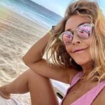 Jennifer Finnigan Instagram - Beachin’ 💙😊😎💙 ps check out that water in the third pic!! Anguilla