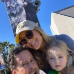 Jennifer Finnigan Instagram - So grateful for my little fam today. Had the greatest day at EJ’s first theme park yesterday!!! She was so brave!!! Happy Thanksgiving to you and yours, may your holiday be filled with love and health and joy and laughter!!!!! 🦃🍁 🥧 🧡💛🤎 #happythanksgiving Universal Studios Hollywood