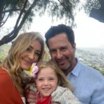 Jennifer Finnigan Instagram - #throwback to last week…..When the parents get 4 hours by themselves thanks to «Kids Club » you can find us at the Adult Pool 🙌🏼 Second pic is back in family mode ;) #hawaii #springbreak #hawaiivacation Hawaii, USA