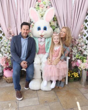 Jennifer Finnigan Instagram - Happy Easter and Passover cuties!!!!!!!! Sending lots of Bunny Love to everyone out there 💕💕🐰🐰!!!