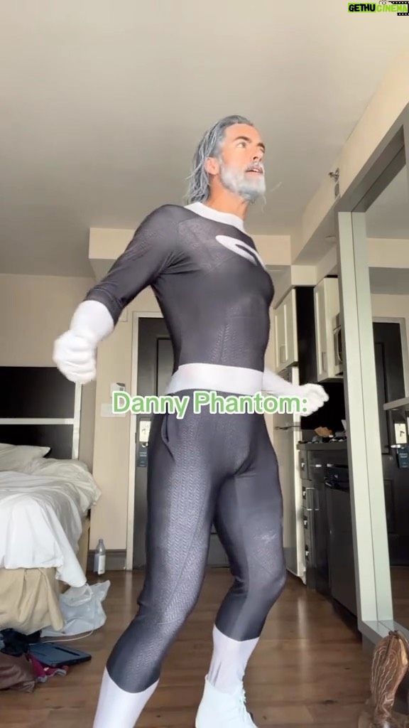 Jennings Brower - 4.9K Likes - I’M GOING GHOST!👻💚
@newyorkcomiccon Day 1 #dannyphantom #cosplay #nycc