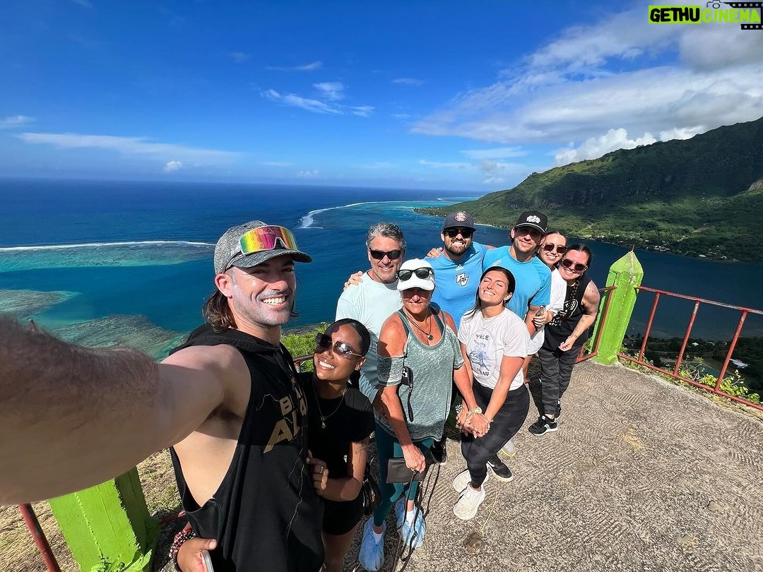 Jennings Brower - 2.7K Likes - Maruuru, Moorea❤️🏝️🎄