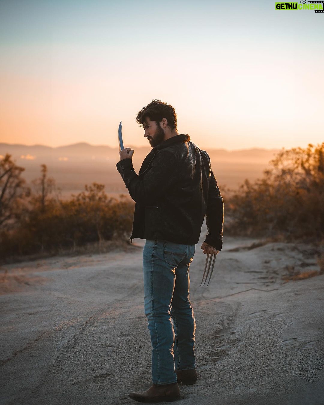 Jennings Brower - 4.4K Likes - “Patience isn’t my Strongest Suit.” -Wolverine❌
Who wants to make a movie?👀🎥🎬
AMAZING shots of one of my favorite superheroes, #Wolverine , by my brother @samussphoto 📸
#marvel #deadpool3 #actor #cosplay #wolverinecosplay #xmen