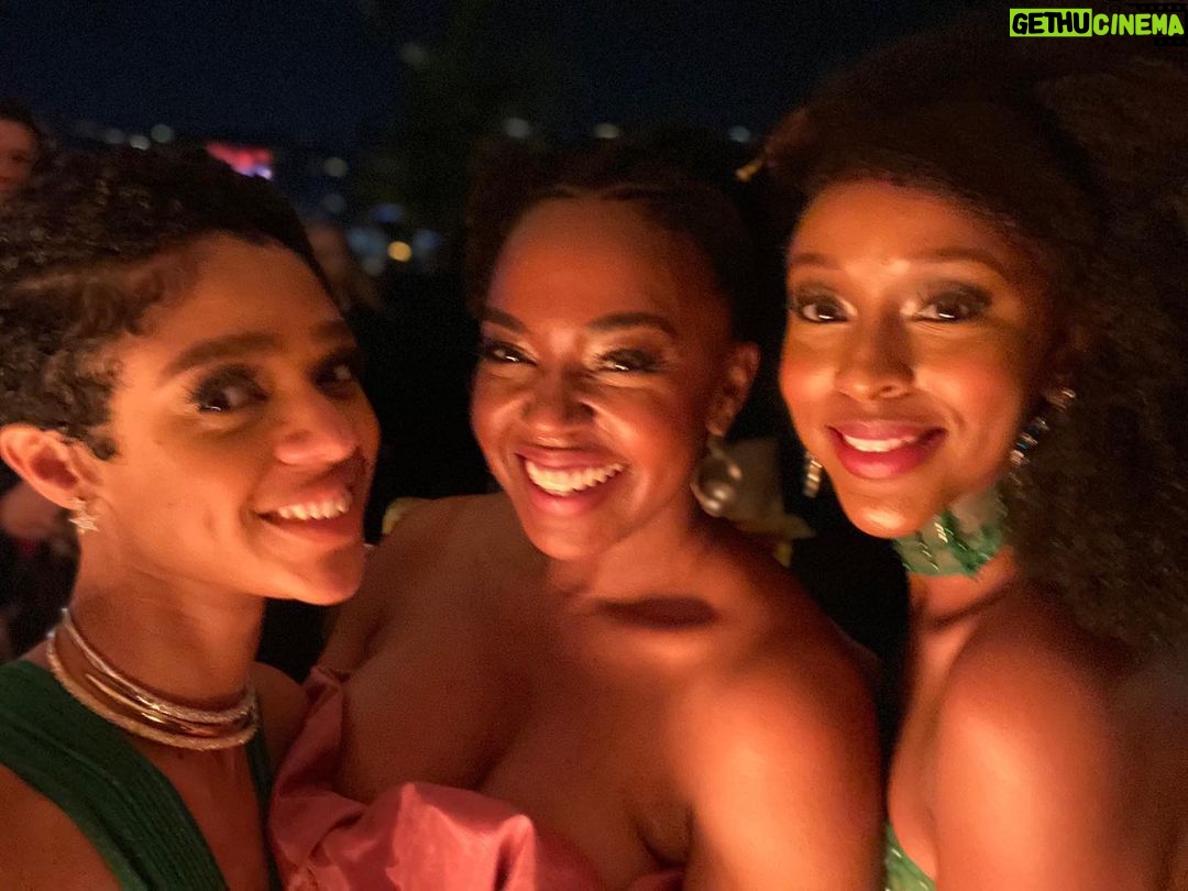 Jerrika Hinton Instagram - floofy, pink and soft last night, celebrating our @huntersonprime baby with the world 💕