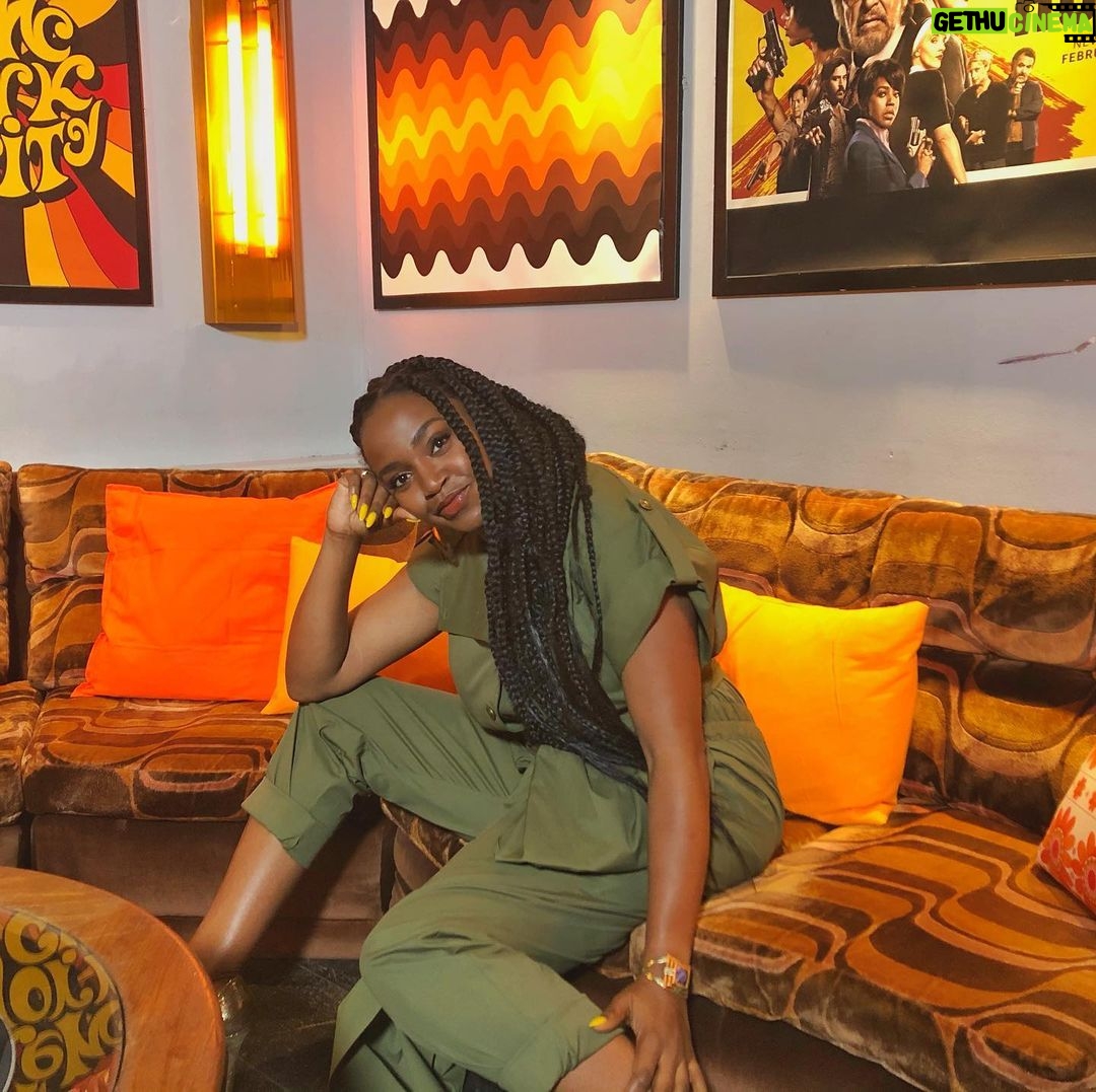Jerrika Hinton Instagram - ❌,🩲& 💛 in 🇬🇧 for #HuntersTV
