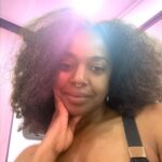 Jerrika Hinton Instagram - Hope you have a good summer 🌻