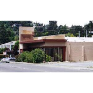 Jerry Garcia Instagram - Before Jerry was a regular there, it was a hardware store. The Lion's Share opened in the old "Highland Hardware" in San Anselmo in 1969 after the original spot in Sausalito burned down. Jerry played at the club with the Grateful Dead, the New Riders Of The Purple Sage, Merl Saunders, and Old & In The Way. 

Now, in addition to hosting Randy Newman's first show and, perhaps more famously, Janis Joplin's wake, the venue can also be known for the "Save Mother Earth" from January 19th, 1972 as featured on Heads & Tails: Volume 1. Swipe to the end to see what the building looks like today.