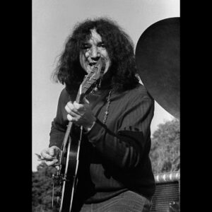 Jerry Garcia Instagram - “As the shadows lengthened, Allen Ginsberg's voice came over the sound system, asking everyone to run towards the sun and watch the sunset. Later, he asked everyone to help clean up the debris and they did. And so it ended, the first of the great gatherings… This is truly something new and not the least of it is that it is an asking for a new dimension to peace, for the reality of love and a great nest for all humans." - Ralph Gleason, San Francisco Chronicle

The Human Be-In was held in Golden Gate Park on this day in 1967. 

📷 Steve Rees | Lisa Law