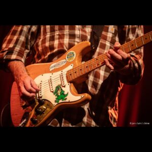 Jerry Garcia Instagram - Just before the holiday, @loslobos marked their 50th anniversary with a pair of shows at San Francisco’s Fillmore Auditorium. Jerry's "Alligator" Fender Strat made a special appearance, thanks to Andy Logan and the @gratefulguitarsfoundation. 🐊

📸: @yamablam / @chimeinteractive