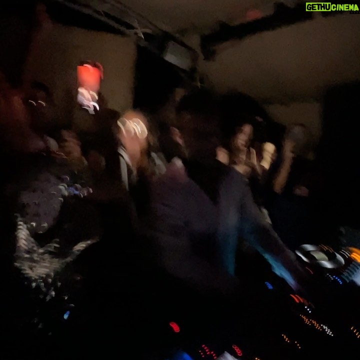 Jesรบs Palacios Instagram - Nido opening โ23 ๐ฅโ๏ธ What a great day , another one for the books ! Thanks @guygerber for your energy ๐๐ฉต Swipe to the end to see the whole @grupomoshmarbella TEAM having fun ! ๐. #nidoestepona #grupomosh #marbella #marbellalifestyle #marbslife #catchmeifyoucan Nido Estepona