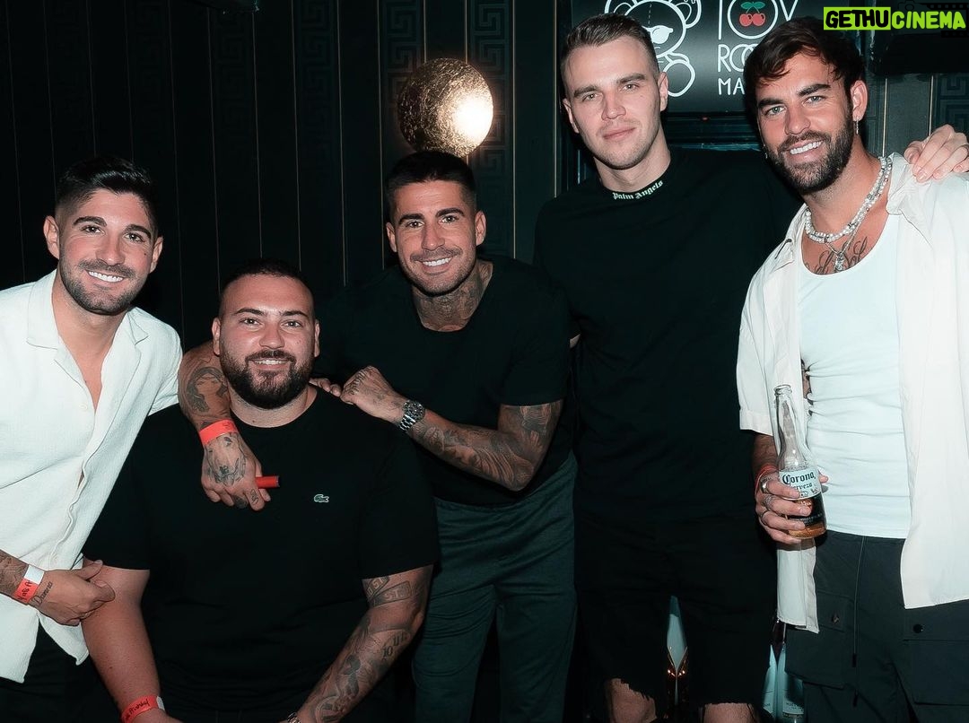 Jesús Palacios Instagram - Reminder Birthday Bash ! 🥳 #catchmeifyoucan . Another night for the books ✍️❤️🔥 Madrid, Spain