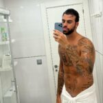 Jesús Palacios Instagram - Once you care, you’re fucked 🗣️💥 #catchmeifyoucan . . . . . . . . . . . . . #selfie #bathroomselfie #selfietime #jesuspalacios #jesusloveisland #loveislandespaña #model #modelo #modellife #modelshoot #fitnessmodel #tattoo #tatt #tattooart #tattoomodel #ink #inkmodel #inklife #inkaddict #inkart #like #likesforlike #likeforfollow #likeforlikeback #likeit #like4follow #pic #mirror Málaga, Spain