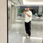 Jesús Palacios Instagram - Living my best life 📈🪬 دبي أنا أحبك #dubai #habibi #catchmeifyoucan #jesuspalacios . Dubai, UAE