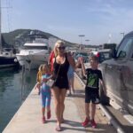 Jessica-Jane Stafford Instagram - A family boat trip to remember! 🚤🤩❤️ with @markzwhite What would you rate my dive? 👀😏🤿