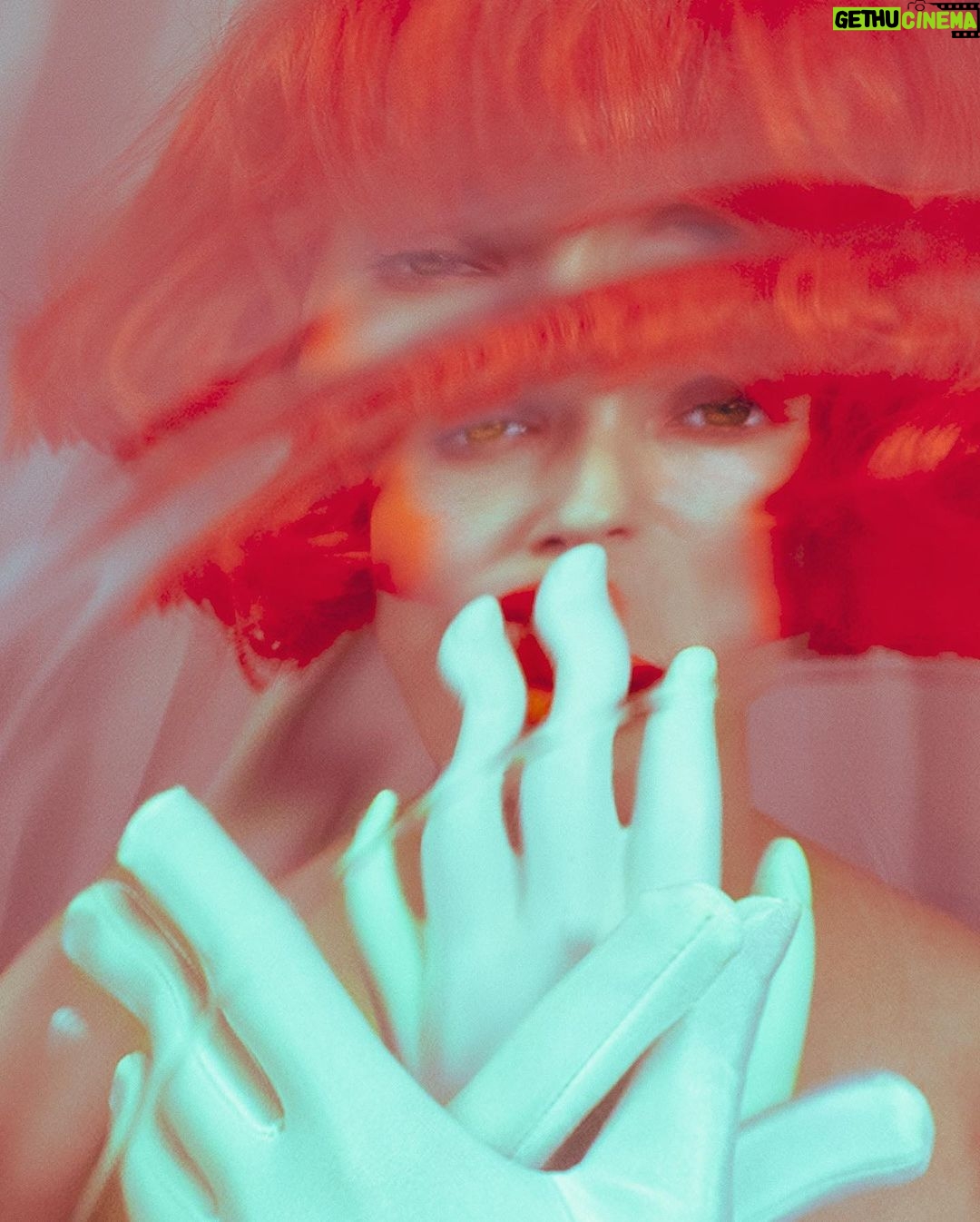 Jessica Cook Instagram - D.A.N.K. “MetaGalactic” Created by: @raquelhoque Model: @jessicamcook