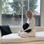 Jessica Cook Instagram - Pajama party, all day long. @cozyearth #SleepCozyEarth Use code: JESSICAC40 to get 40% off your order. https://glnk.io/182l/jessicamcook