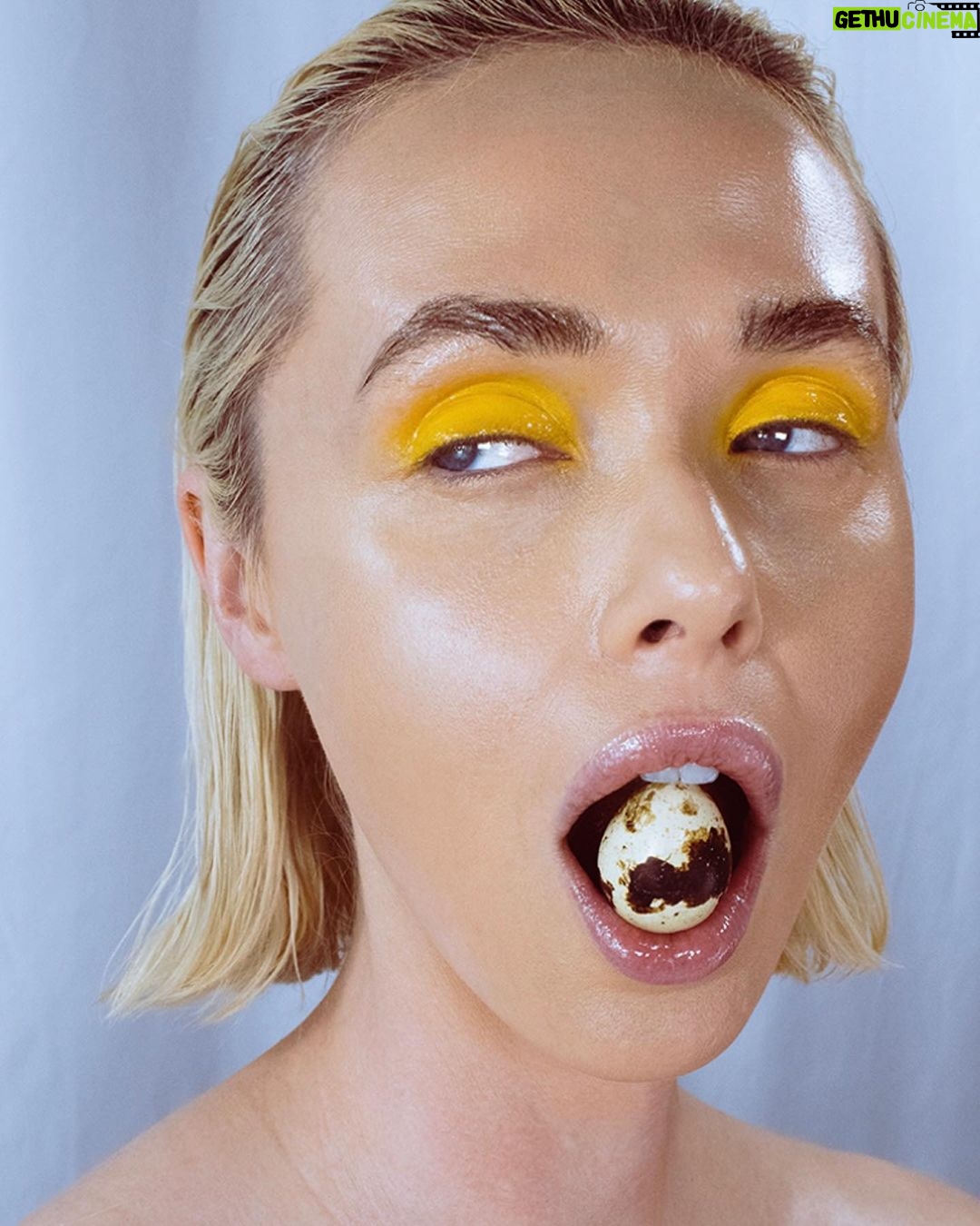 Jessica Cook Instagram - D.A.N.K. Easter Created by: @raquelhoque Model: @jessicamcook Creative: @imitation.of.life