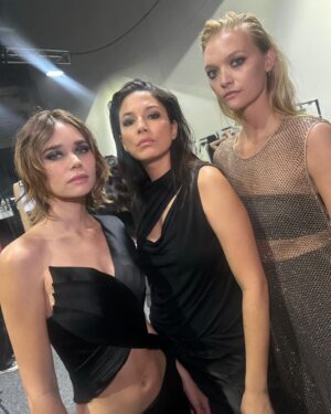 Jessica Gomes Instagram - Thank you Cue for having me walk in your first ever AAFW show. @cueclothingco #cuepartner @afterpayau 👽